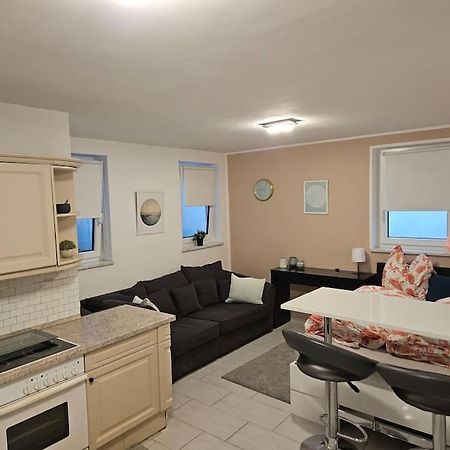 Schoenes Apartment In Muenchen Экстерьер фото